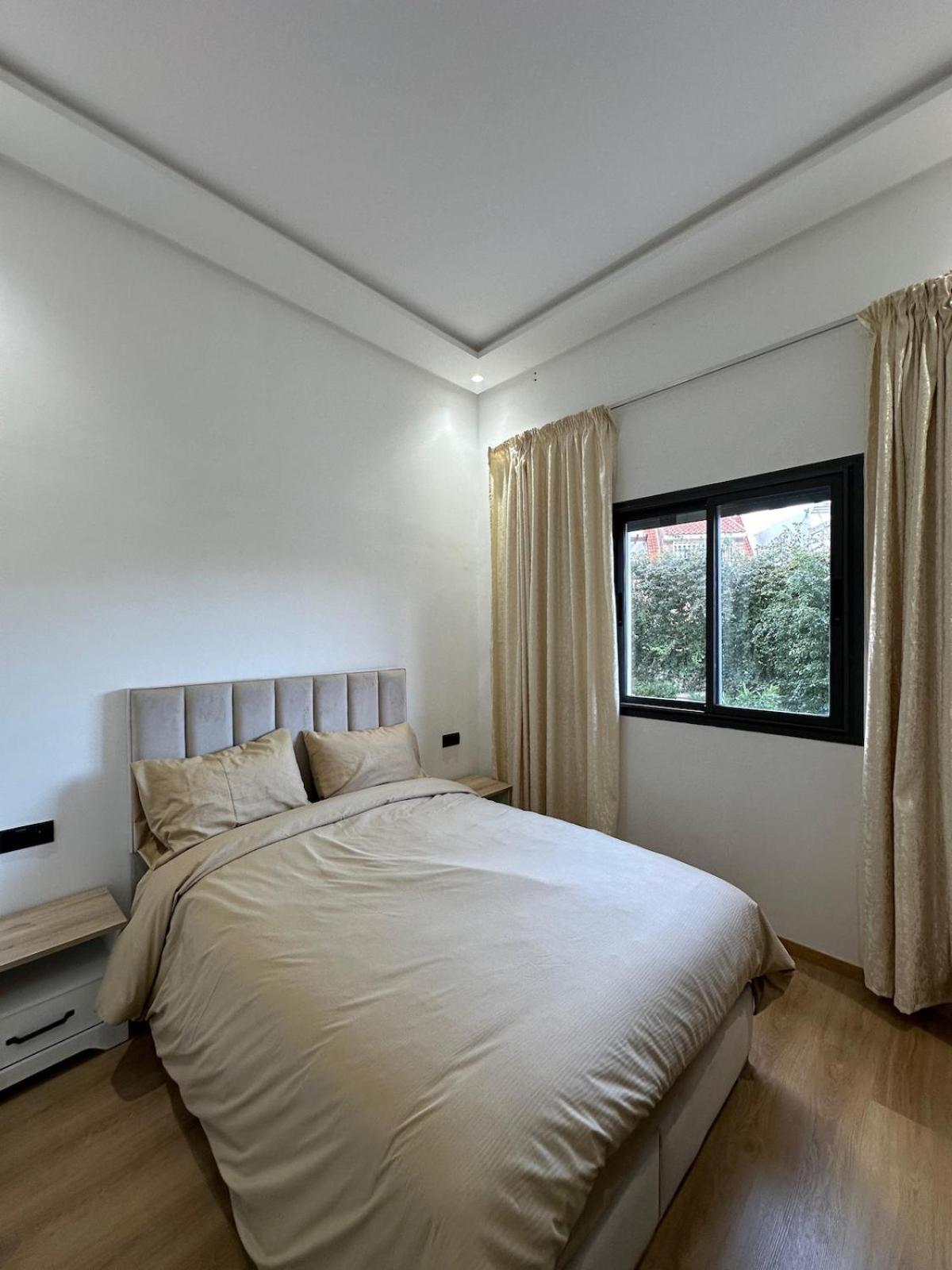 Appartement Amueblado En *